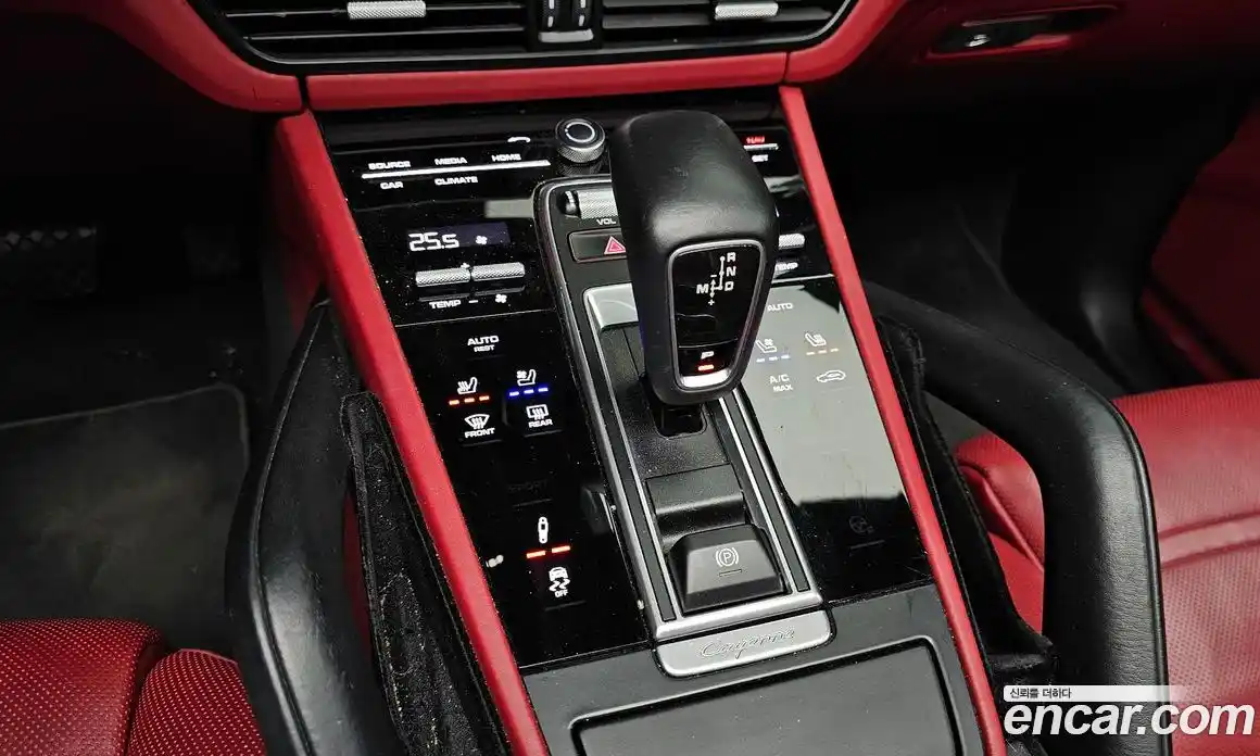 Porsche Cayenne 2019 3.0 гидро в Москве № 724209, фото 9