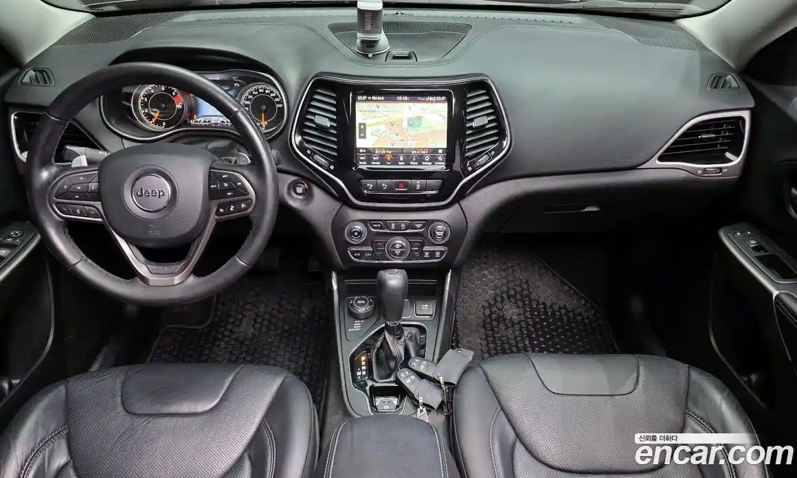 Jeep Cherokee 2021 2.4 гидро в Москве № 725278, фото 7