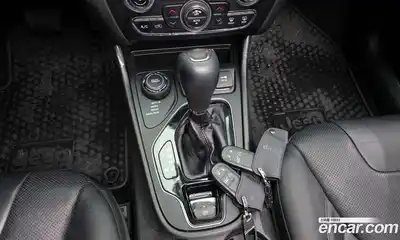 Jeep Cherokee 2021 2.4 гидро в Москве № 725278, миниатюра 9