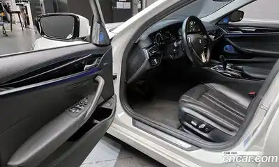 BMW 5-Series 2018 2.0 гидро в Москве № 748751, миниатюра 11