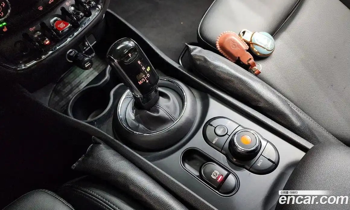Mini Clubman 2019 1.5 гидро в Москве, фото 9