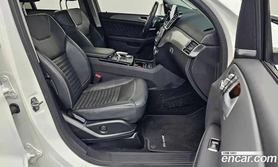 Mercedes-Benz GLE-Class 2018 3.0 гидро в Москве, фото 10