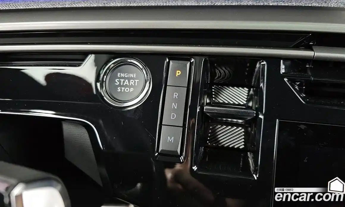 Peugeot 3008 2025 1.2 гидро в Москве № 827445, фото 9