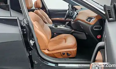 Maserati Ghibli 2019 3.0 гидро в Москве № 863369, миниатюра 10