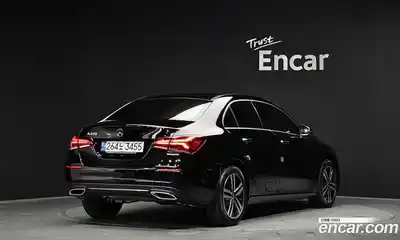 Mercedes-Benz A-Class 2022 2.0 гидро в Москве № 892597, миниатюра 2