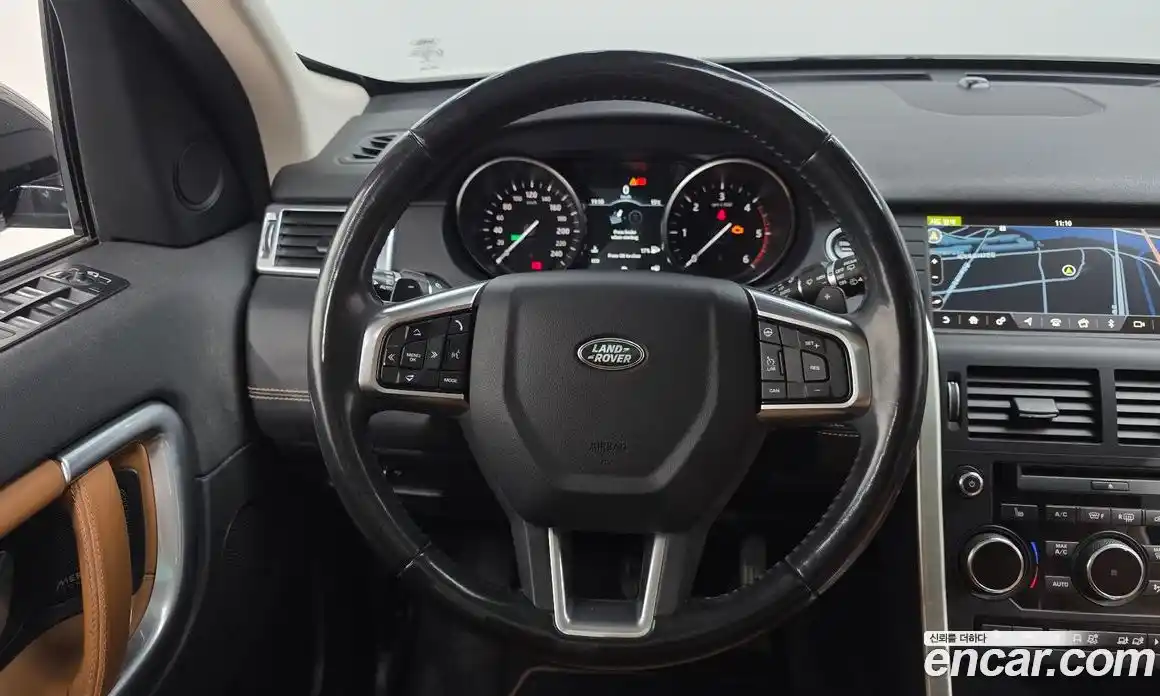 Land Rover Discovery Sport 2017 2.0 гидро в Москве № 895051, фото 13