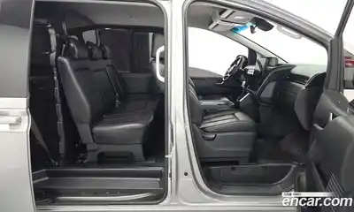 Hyundai Staria 2023 2.2 Автомат в Москве № 971919, миниатюра 11