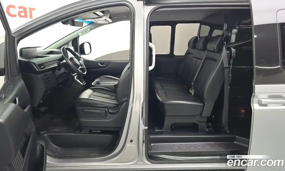 Hyundai Staria 2023 2.2 Автомат в Москве № 971919, фото 10