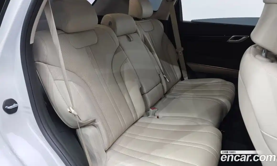 Genesis GV80 2024 2.5 Автомат в Москве № 973010, фото 12