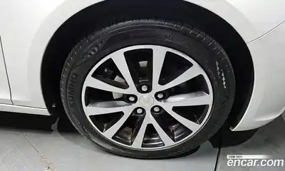 Chevrolet Malibu 2016 2.0 Автомат в Москве № 974983, миниатюра 5