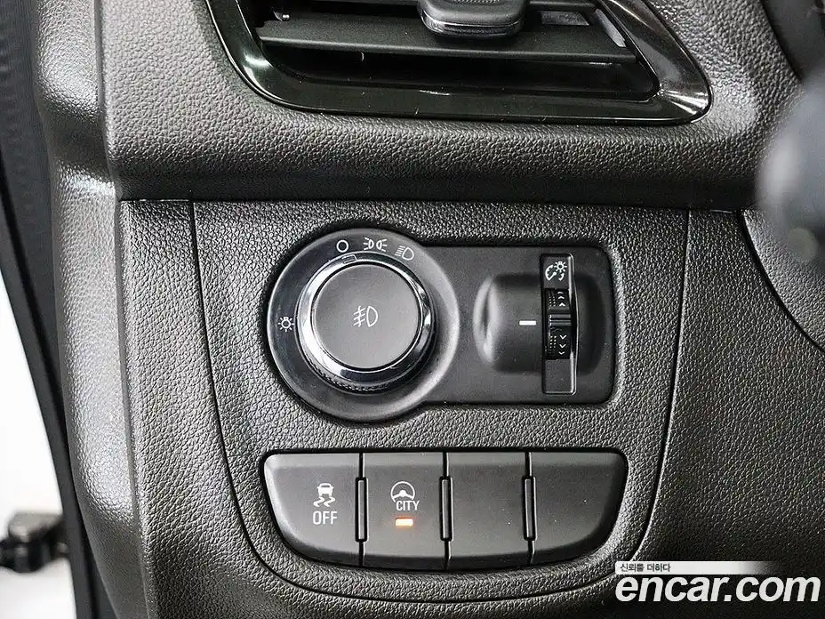 Chevrolet Spark 2016 1.0 Автомат в Москве № 975042, фото 16