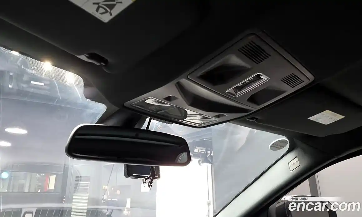 Land Rover Range-Rover Evoque 2012 2.0 гидро в Москве № 975317, фото 18