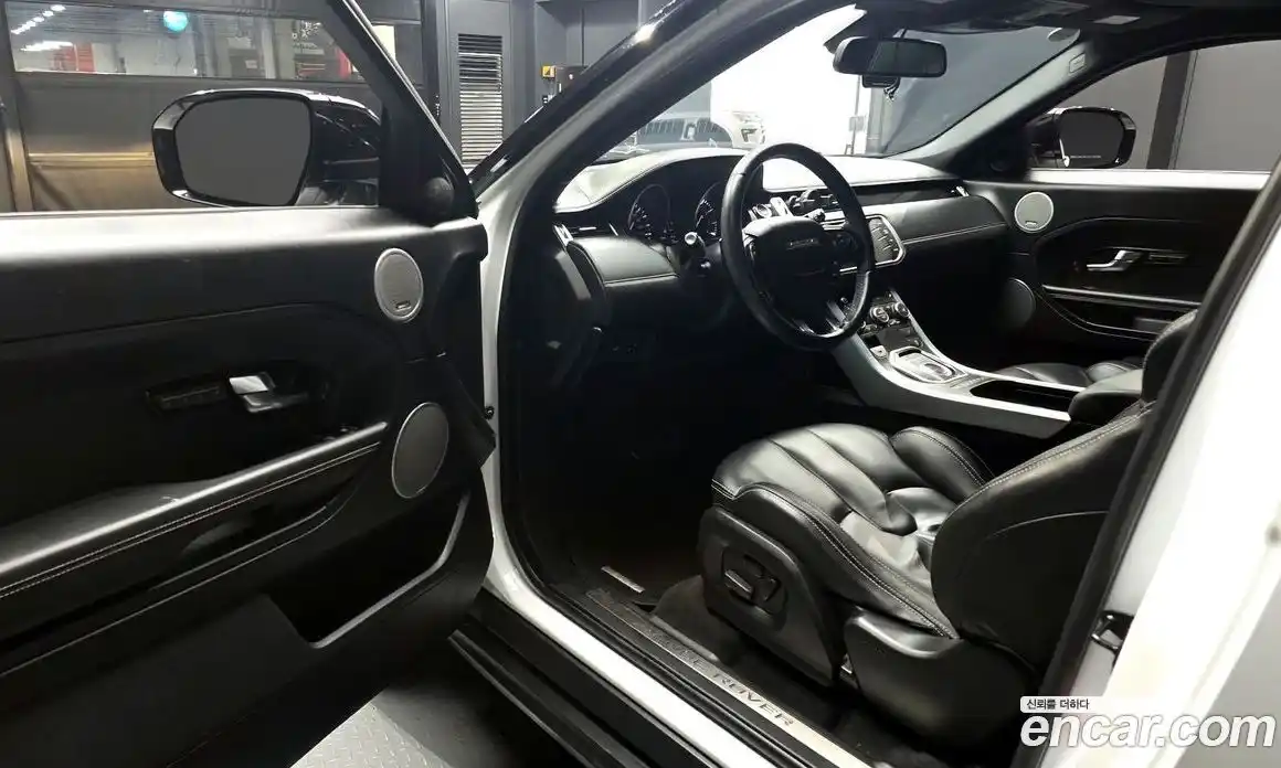 Land Rover Range-Rover Evoque 2012 2.0 гидро в Москве № 975317, фото 10