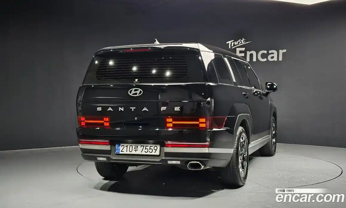 Hyundai Santa Fe 2024 2.5 Автомат в Москве № 1000599, фото 4