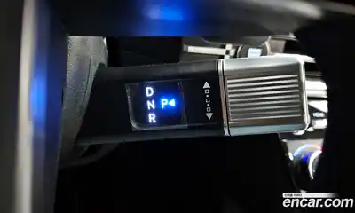 Hyundai Santa Fe 2024 2.5 Автомат в Москве № 1000599, миниатюра 9