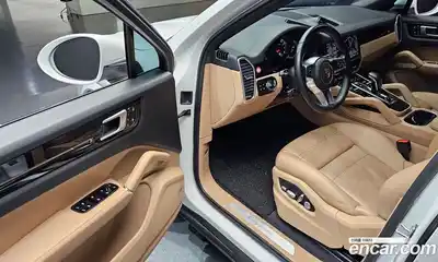 Porsche Cayenne 2020 3.0 гидро в Москве № 1003133, миниатюра 11