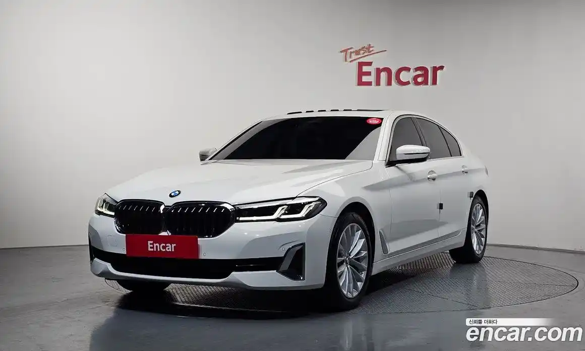 BMW 5-Series 2021 2.0 Автомат в Москве № 1004823, фото 1