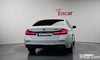 BMW 5-Series 2021 2.0 Автомат в Москве № 1004823, миниатюра 4