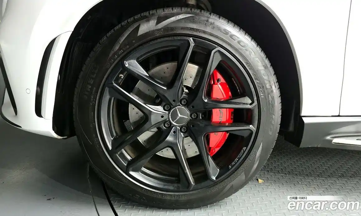 Mercedes-Benz GLE-Class 2021 3.0 Автомат в Москве № 1006043, фото 5