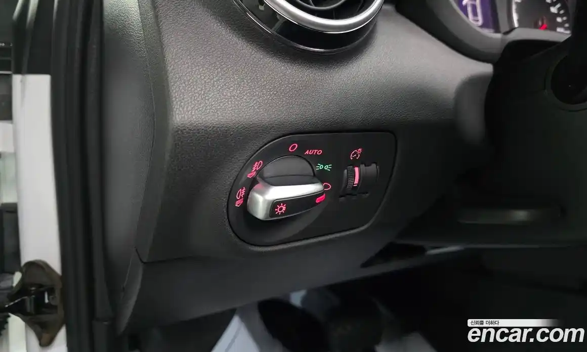 Audi A1 2015 1.6 гидро в Москве № 1007752, фото 19