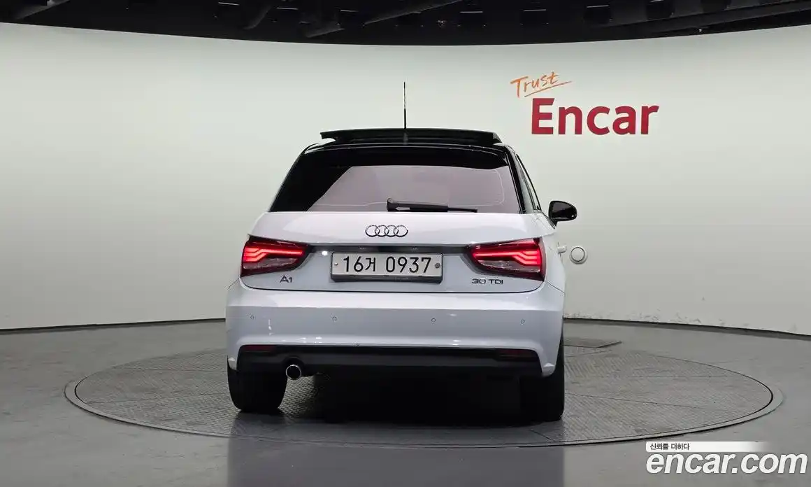 Audi A1 2015 1.6 гидро в Москве № 1007752, фото 4