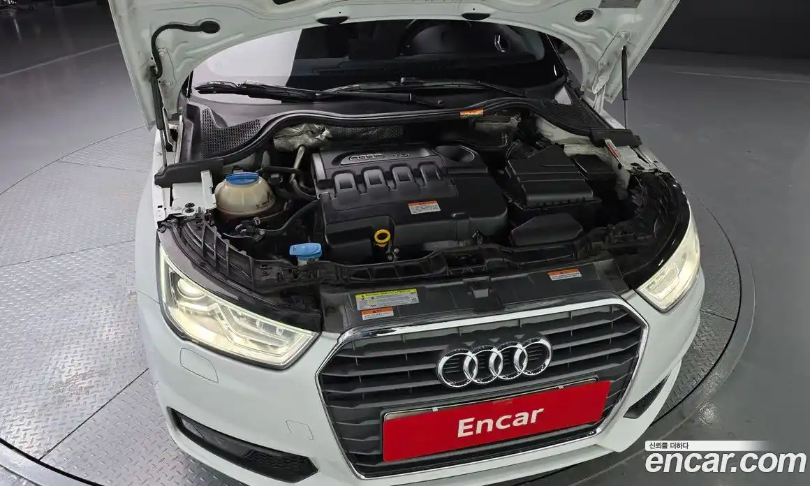 Audi A1 2015 1.6 гидро в Москве № 1007752, фото 6