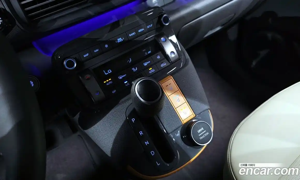 Hyundai Casper 2022 1.0 Автомат в Москве № 1008140, фото 9