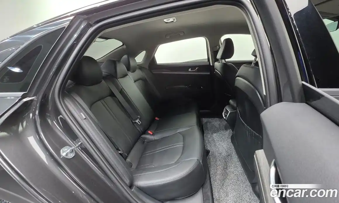 Kia K5 2024 2.0 Автомат в Москве № 1009475, фото 19