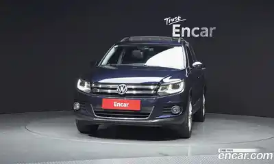 Volkswagen Tiguan 2012 2.0 гидро в Москве № 1014608, миниатюра 3