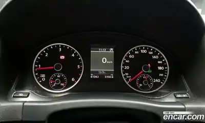 Volkswagen Tiguan 2012 2.0 гидро в Москве № 1014608, миниатюра 8