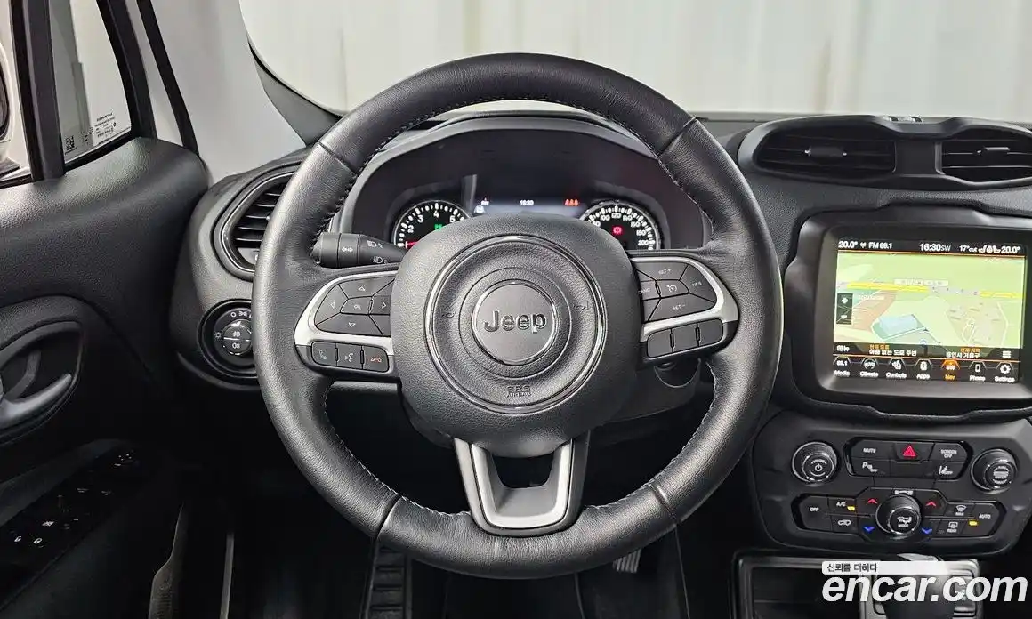 Jeep Renegade 2023 1.3 гидро в Москве № 1014830, фото 13