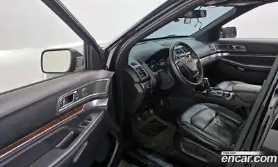 Ford Explorer 2019 2.3 гидро в Москве № 1015549, миниатюра 10