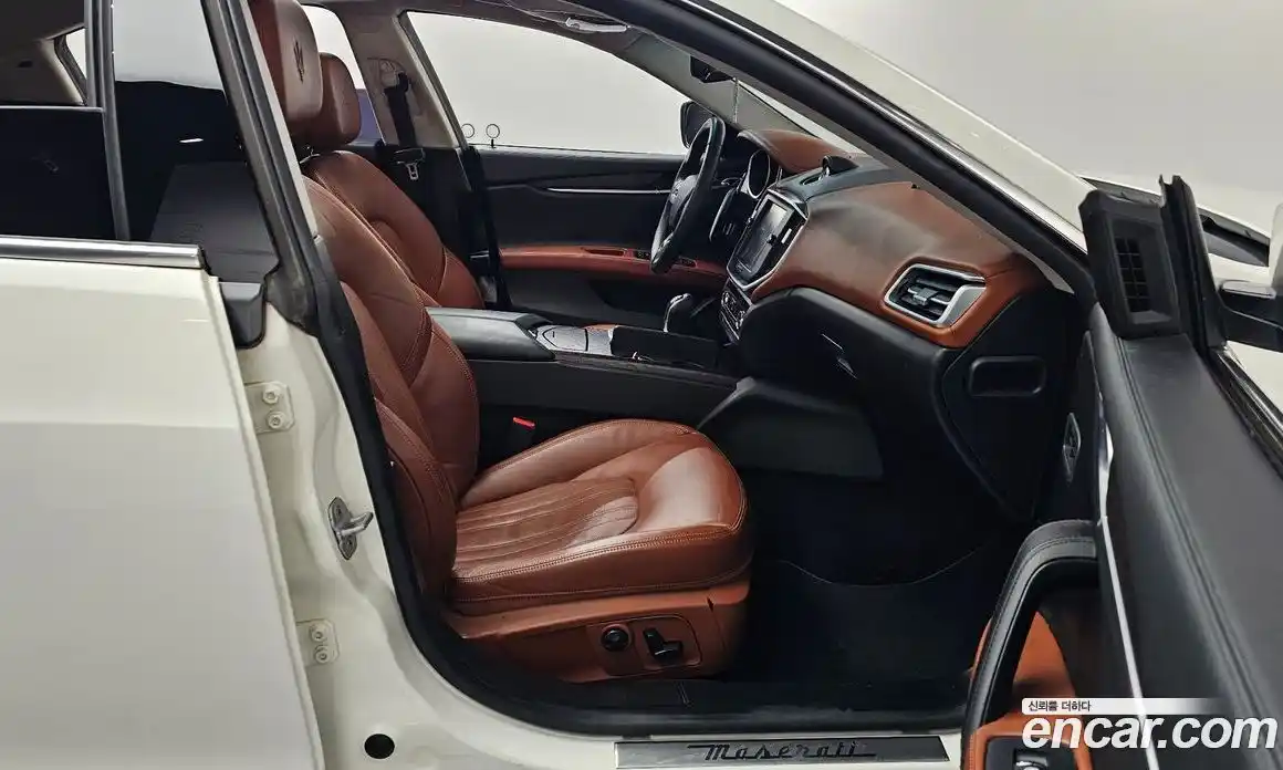 Maserati Ghibli 2014 3.0 гидро в Москве № 1015692, фото 10