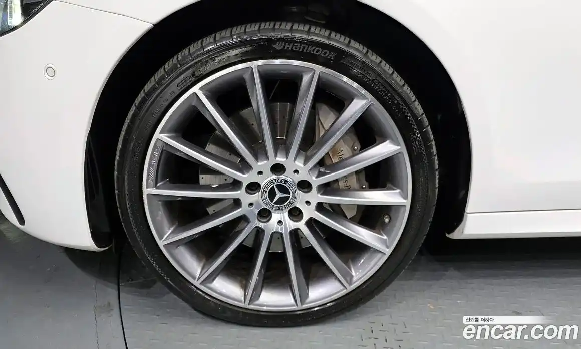 Mercedes-Benz E-Class 2022 2.0 гидро в Москве № 138560, фото 5