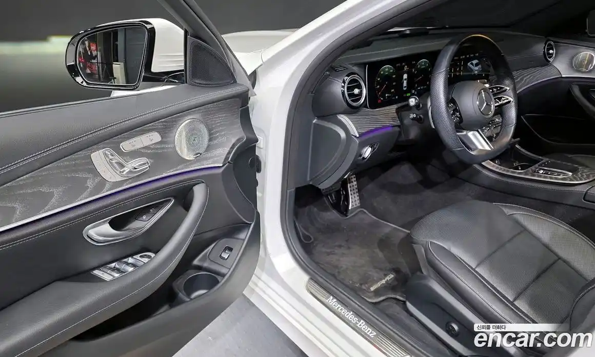 Mercedes-Benz E-Class 2022 2.0 гидро в Москве № 138560, фото 10