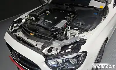 Mercedes-Benz E-Class 2023 2.0 гидро в Москве, миниатюра 6
