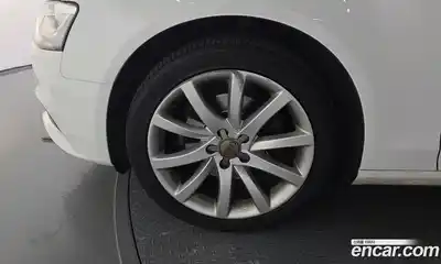 Audi A4 2014 2.0 гидро в Москве № 163719, миниатюра 5
