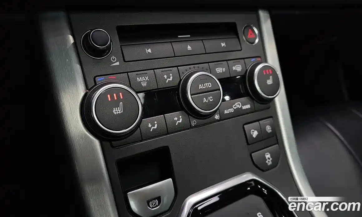 Land Rover Range-Rover Evoque 2018 2.0 гидро в Москве № 166124, фото 15