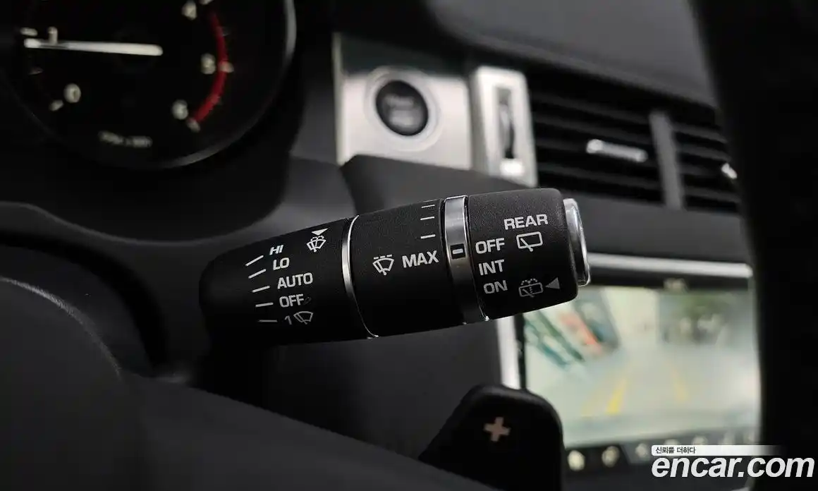 Land Rover Range-Rover Evoque 2018 2.0 гидро в Москве № 166124, фото 19