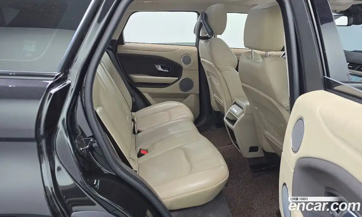 Land Rover Range-Rover Evoque 2019 2.0 гидро в Москве № 166359, фото 12
