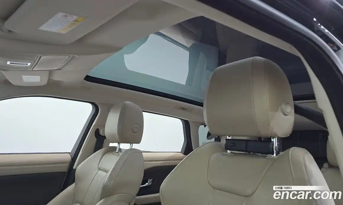 Land Rover Range-Rover Evoque 2019 2.0 гидро в Москве № 166359, фото 19