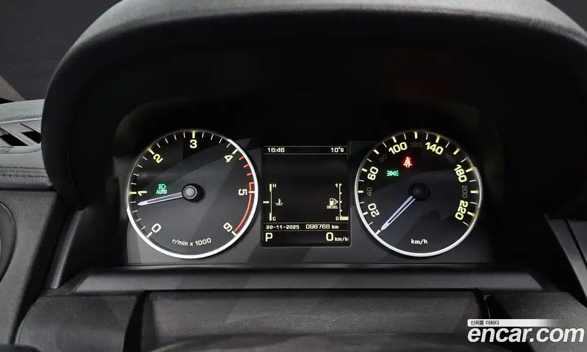 Land Rover Discovery 2016 3.0 гидро в Москве № 166454, фото 8