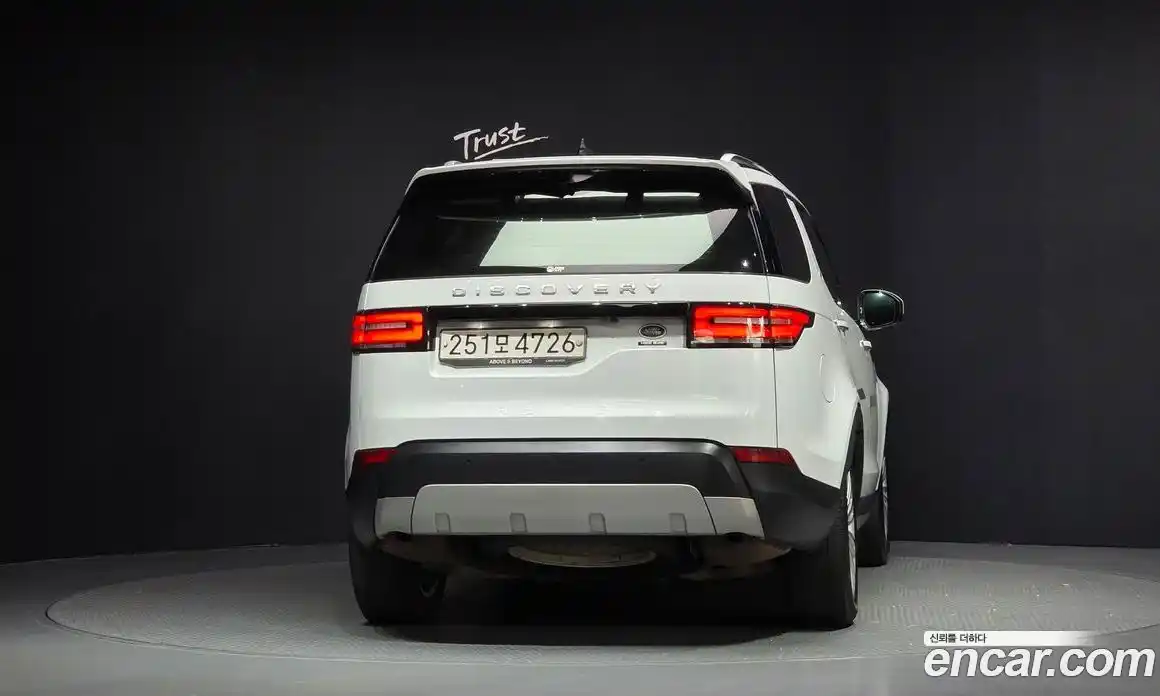 Land Rover Discovery 2019 3.0 гидро в Москве № 166651, фото 4
