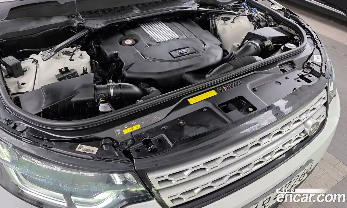Land Rover Discovery 2019 3.0 гидро в Москве № 166651, фото 6