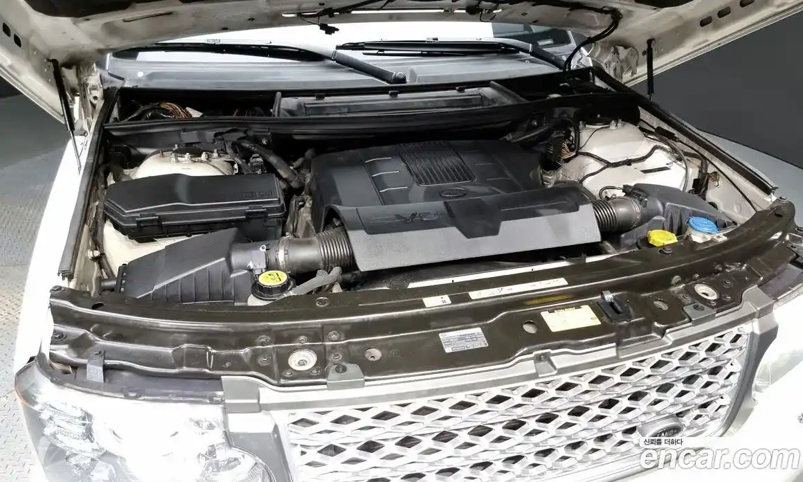 Land Rover Range-Rover 2011 5.0 гидро в Москве № 166674, фото 6