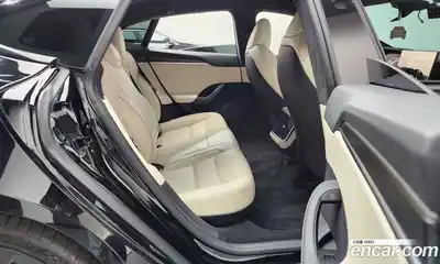 Tesla Model S 2023 0.3 гидро в Москве № 167632, миниатюра 12