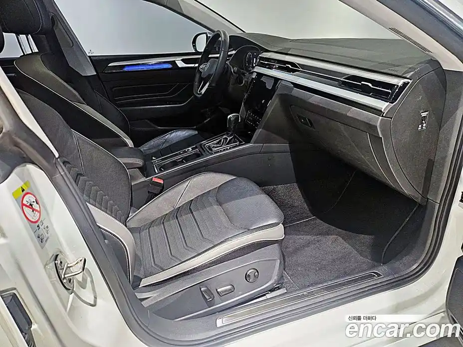 Volkswagen Arteon 2023 2.0 гидро в Москве № 168526, фото 16