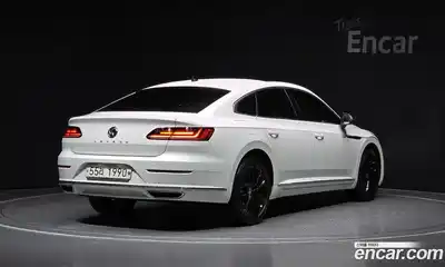 Volkswagen Arteon 2018 2.0 гидро в Москве № 168725, миниатюра 2