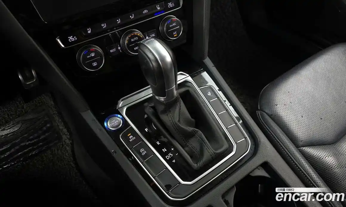 Volkswagen Arteon 2018 2.0 гидро в Москве № 168725, фото 9