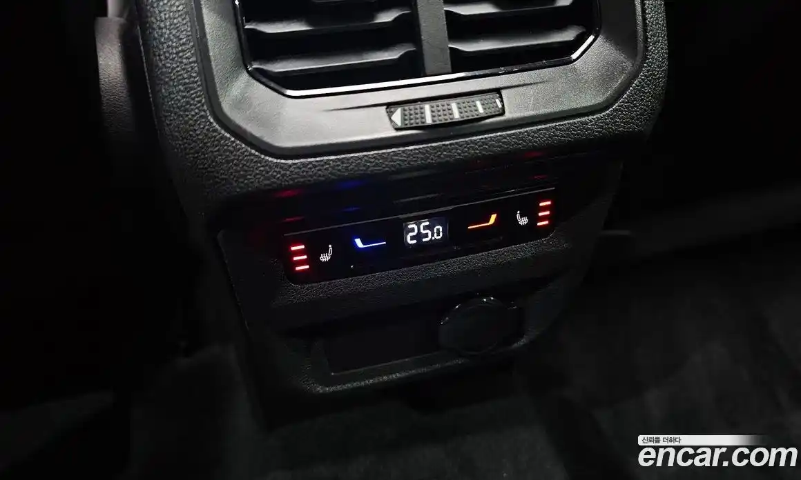 Volkswagen Tiguan 2022 2.0 гидро в Москве № 168787, фото 16